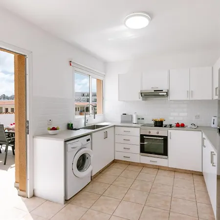 Seaview 3bedroom Penthouse * Paphos
